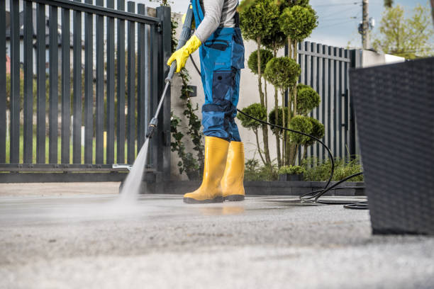 River Falls, WI Pressure Washing Services Company